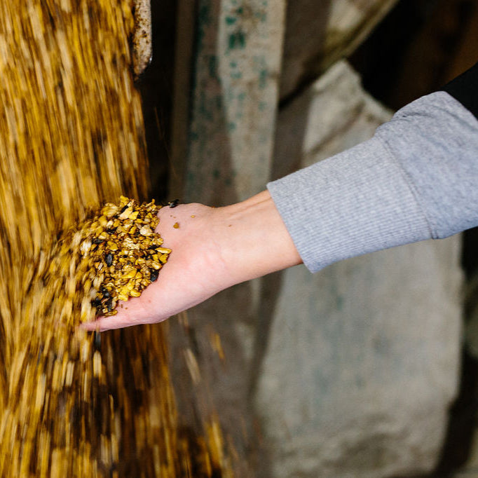 Chicken Feed - Non-GMO, Soy Free, 18% Protein & Organic Minerals