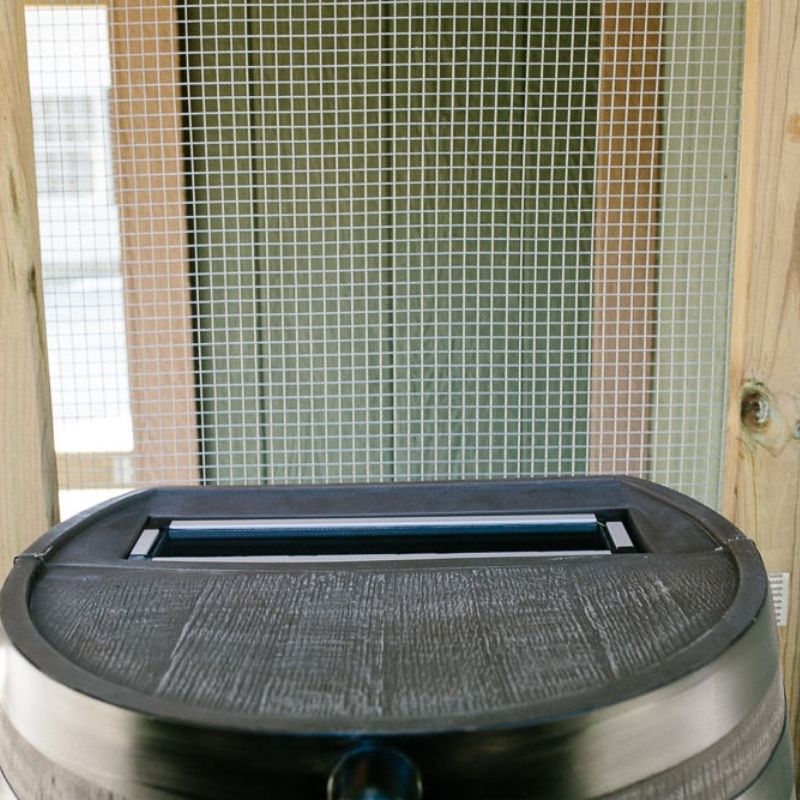 Woodgrain Rain Barrel w/ Flat-back