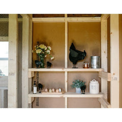 Chateau Coop - 8'x10' w/ Storage