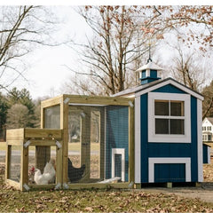 Charming Coop - 4' x 4'