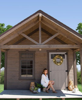 Chalet Coop - 10'x8'