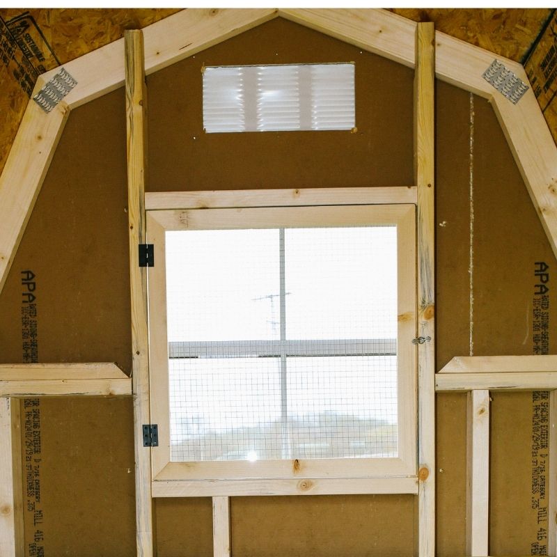 Country Coop - 5'x6'