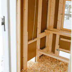 Charming Coop - 4' x 4'