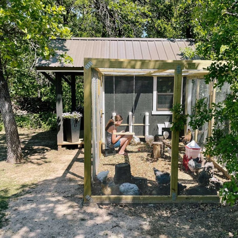Chalet Coop - 8'x8'
