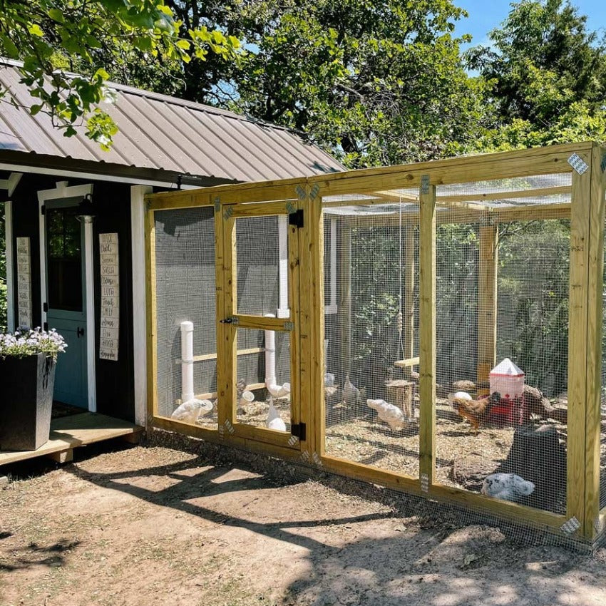 Chalet Coop - 8'x8'